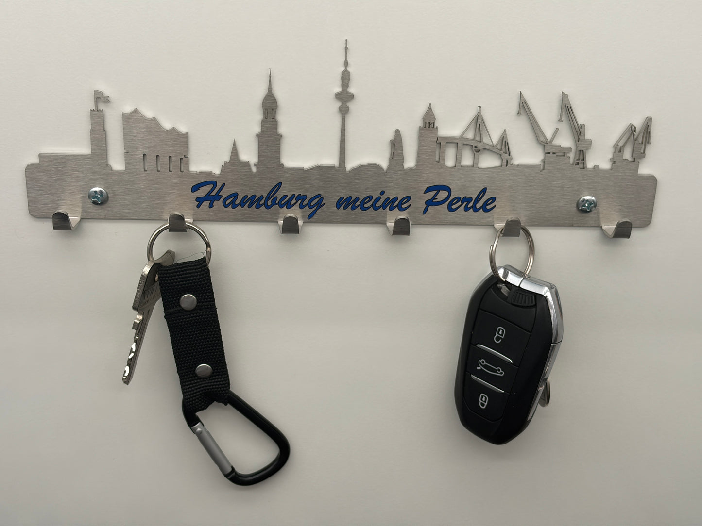 Schlüsselbrett Skyline Hamburg aus Metall mit UV Aufdruck und Schlüssel