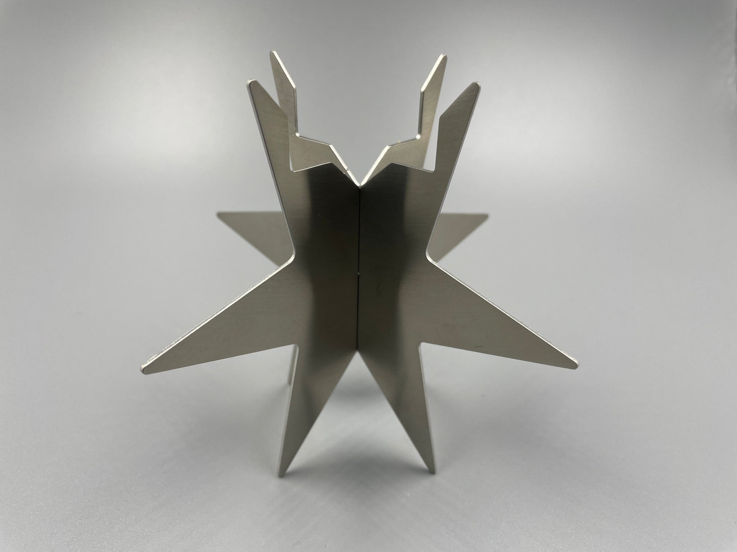 Teelichthalter Stern aus Edelstahl 96mm