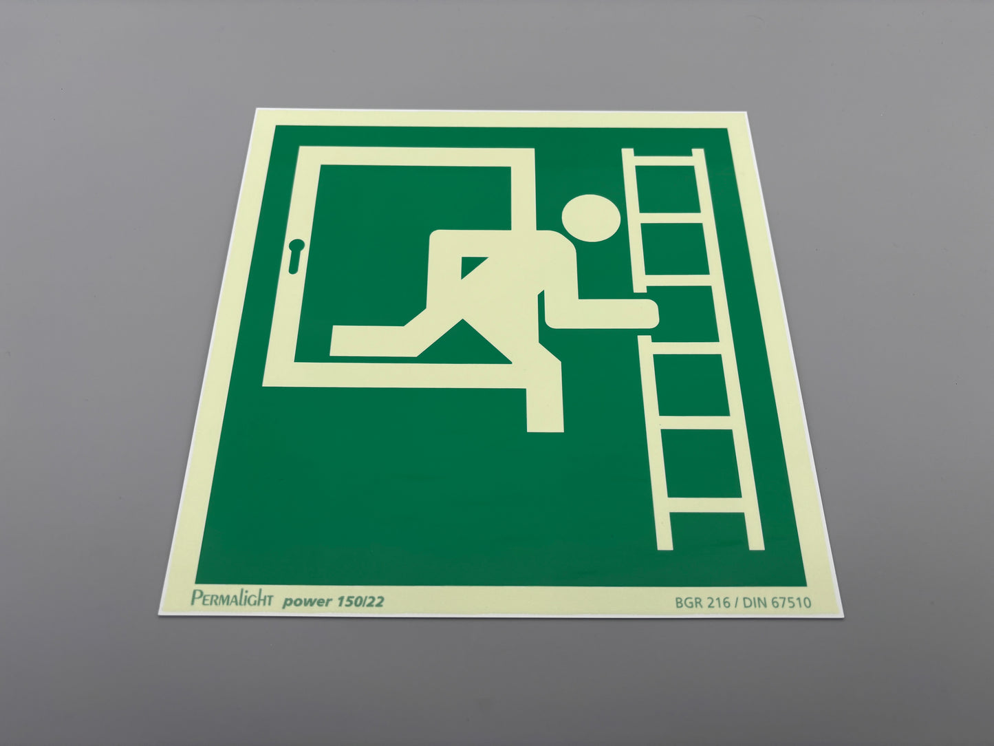 Fluchtwegschild Alu 200x200 Permalight power 150/22 "Notausstieg über Fluchtleiter rechts"
