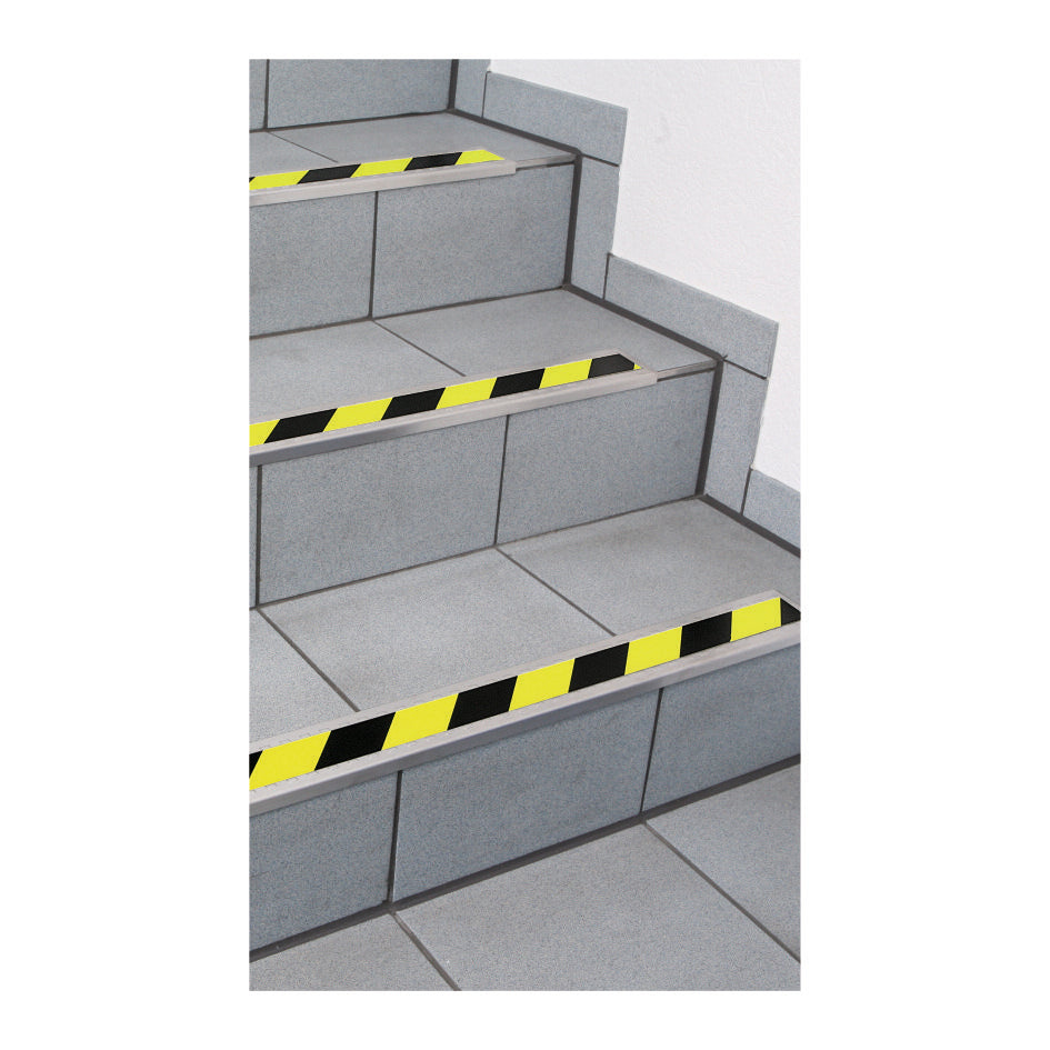 Edelstahl-Treppenkantenprofil lang nachleuchtend